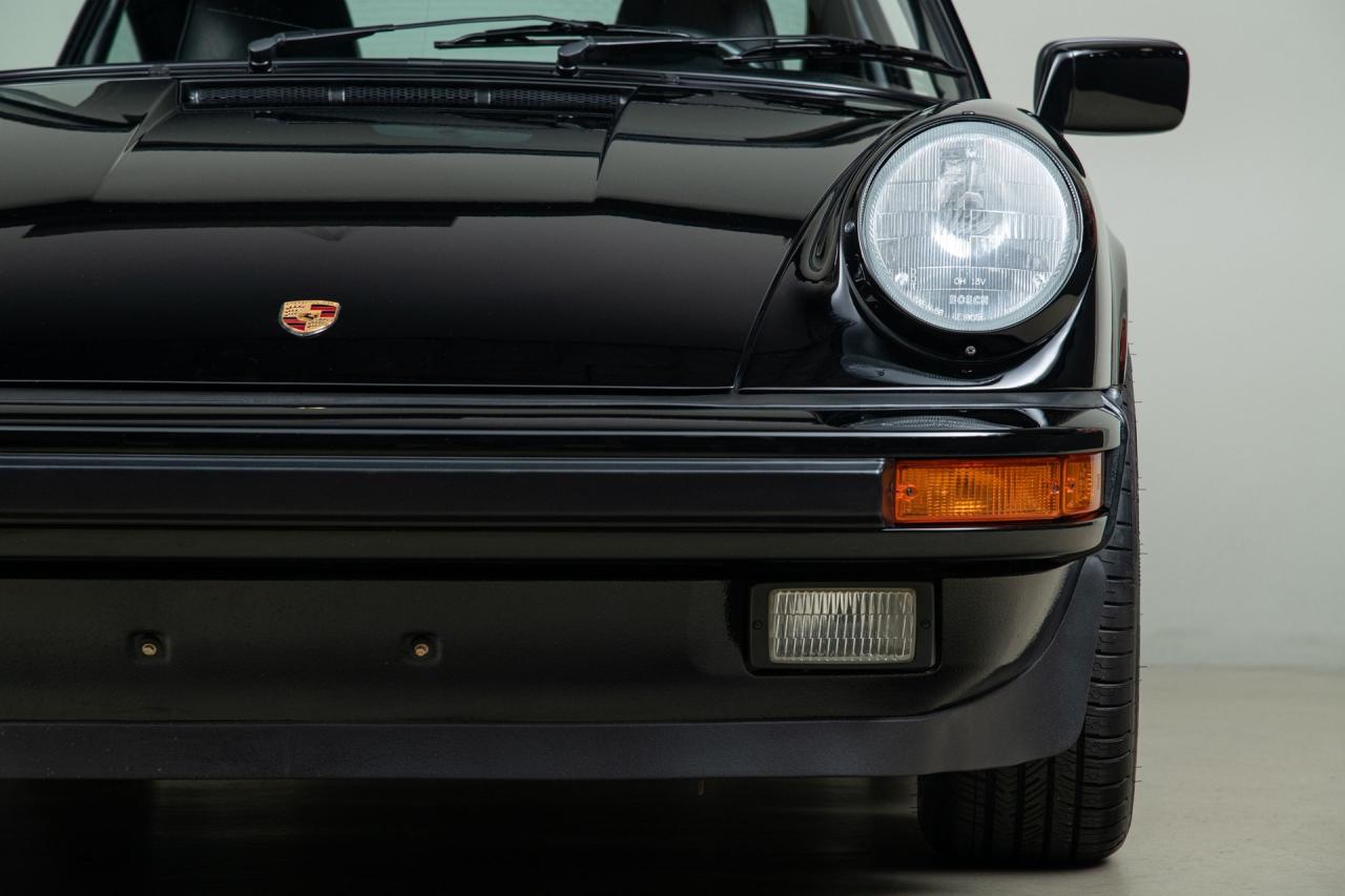 1987 Porsche 911 Carrera 