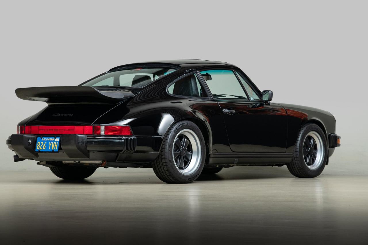 1987 Porsche 911 Carrera 