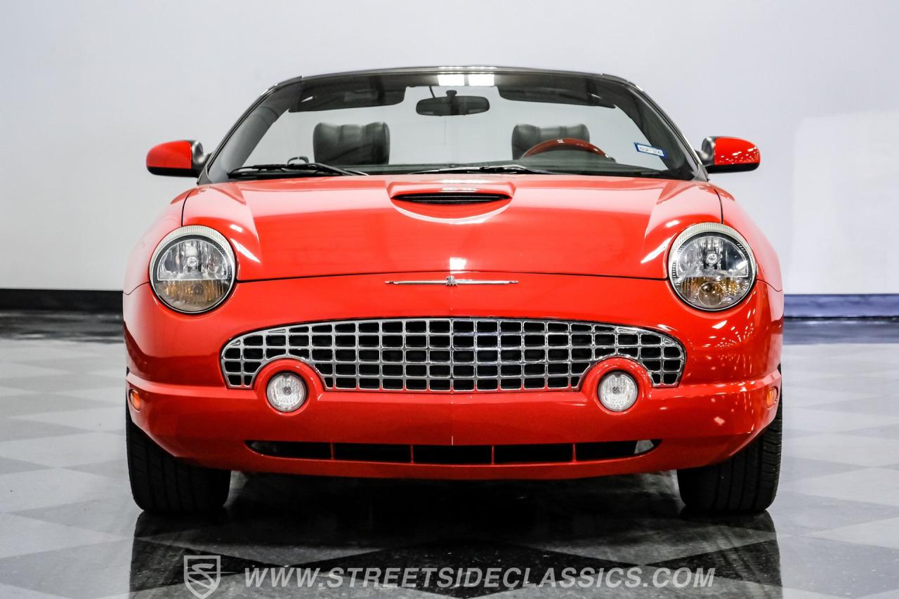 2002 Ford Thunderbird