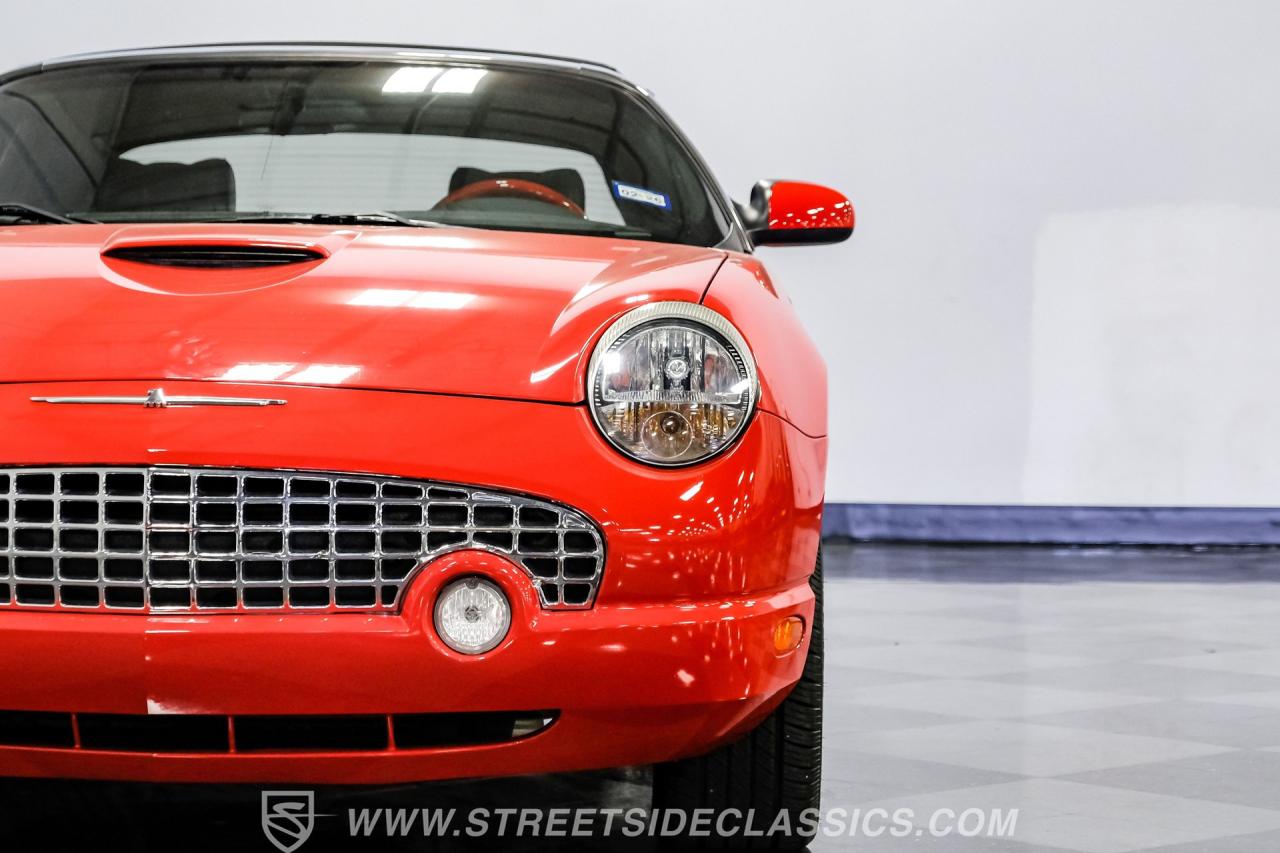 2002 Ford Thunderbird