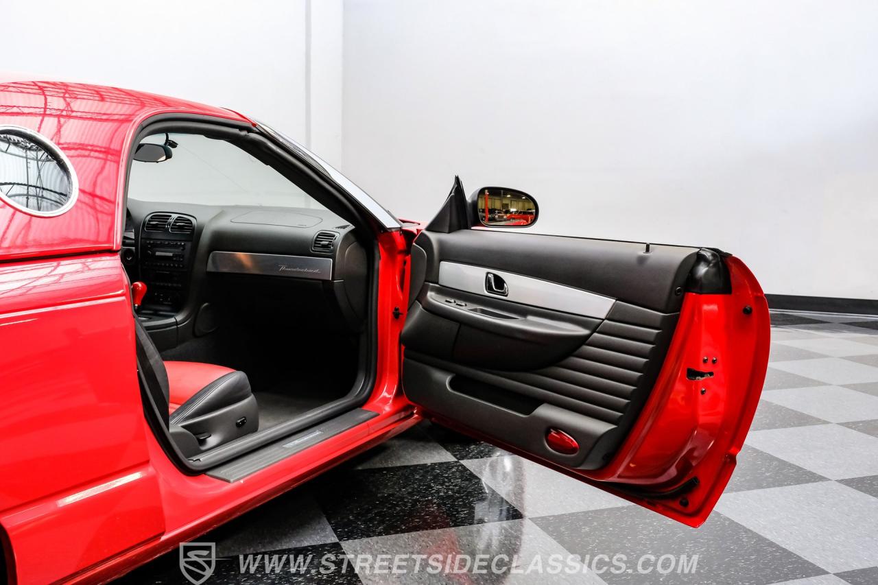 2002 Ford Thunderbird