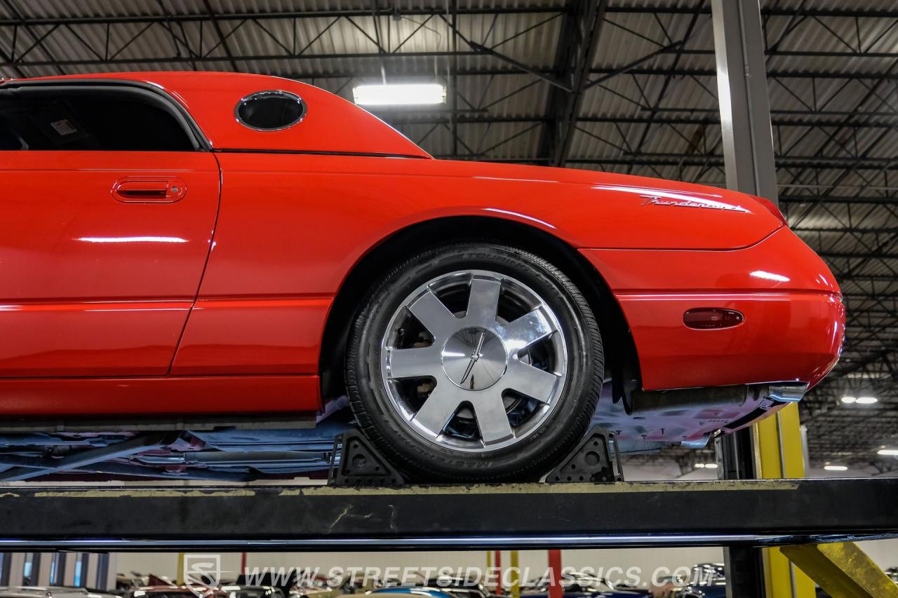 2002 Ford Thunderbird