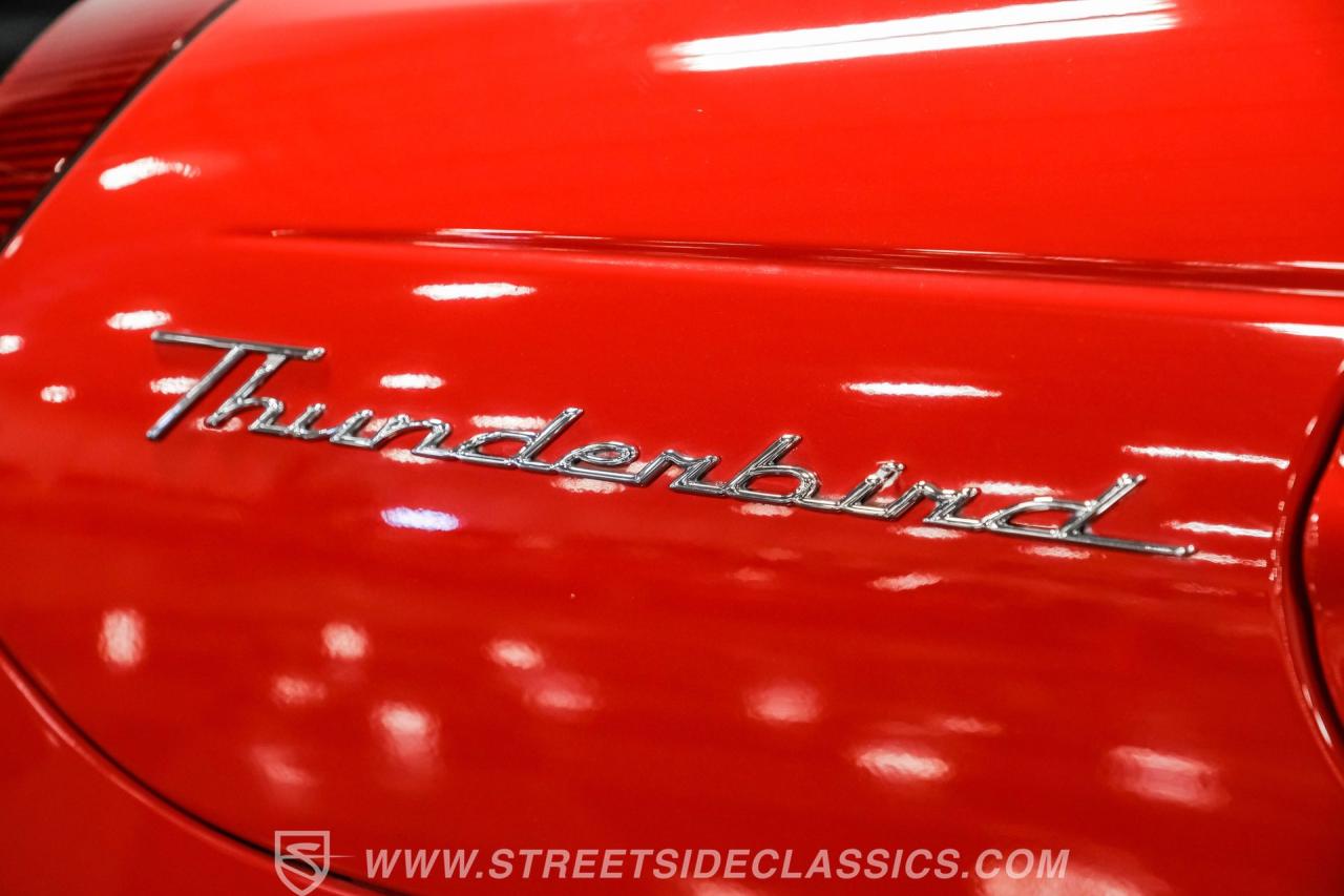2002 Ford Thunderbird