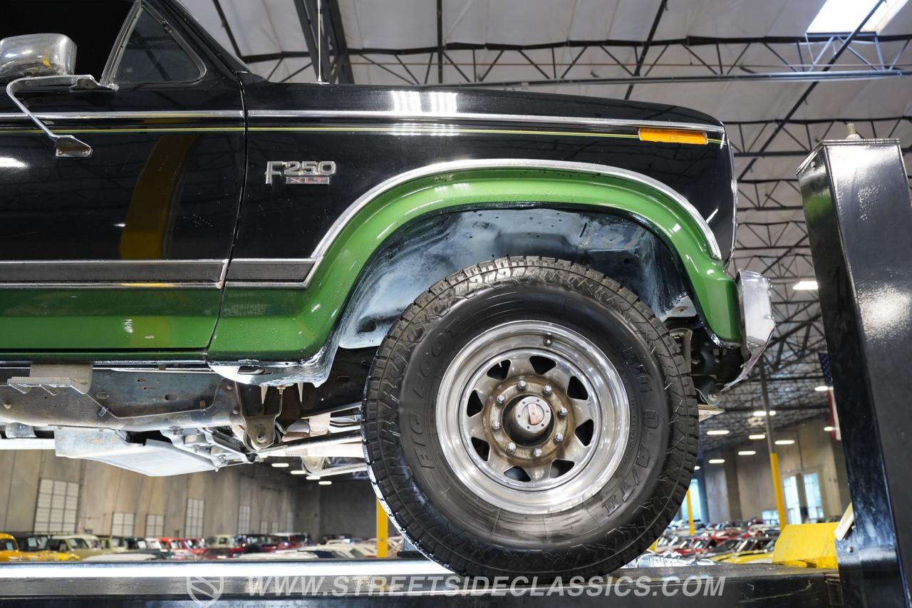 1983 Ford F-250 XLT 4x4