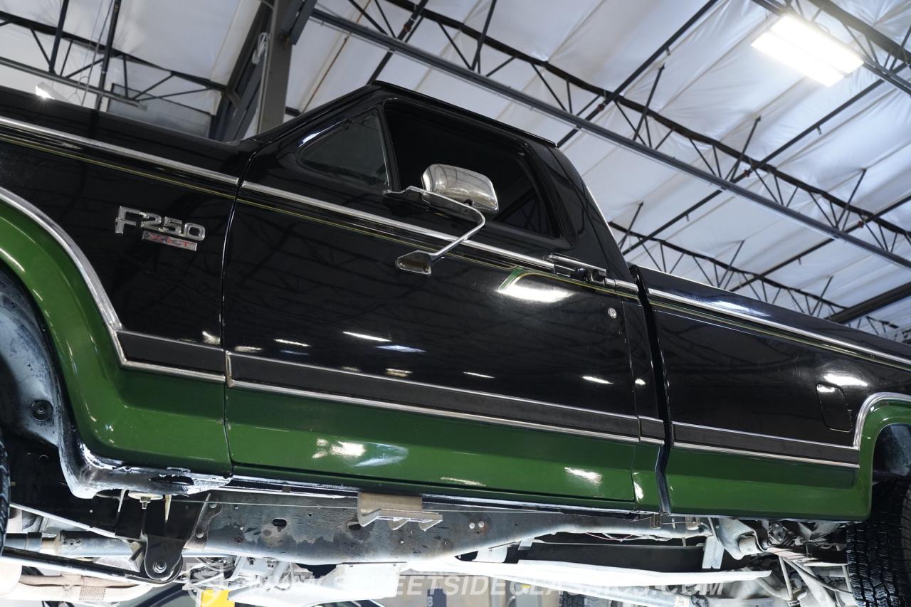 1983 Ford F-250 XLT 4x4