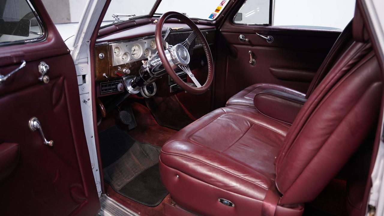 1940 Oldsmobile Series 70 Coupe