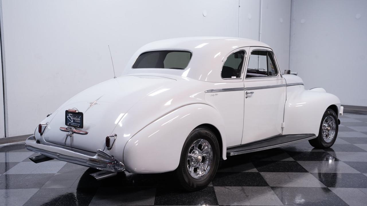 1940 Oldsmobile Series 70 Coupe