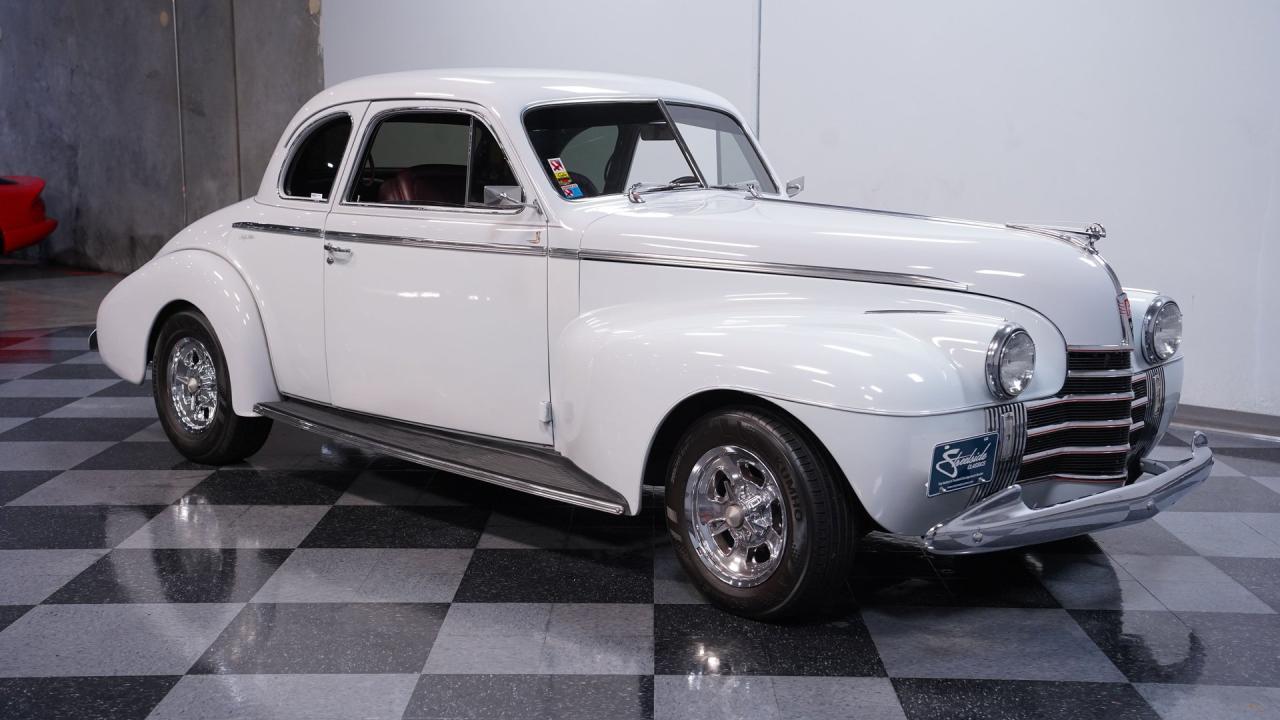 1940 Oldsmobile Series 70 Coupe