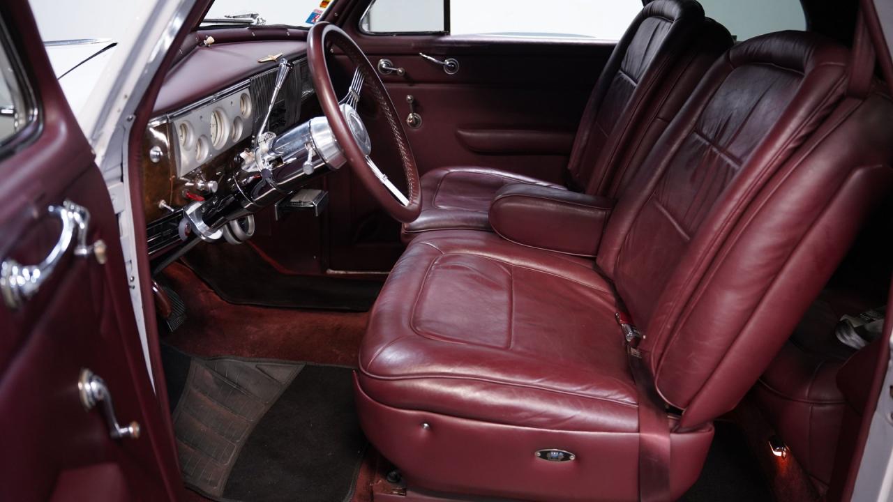 1940 Oldsmobile Series 70 Coupe