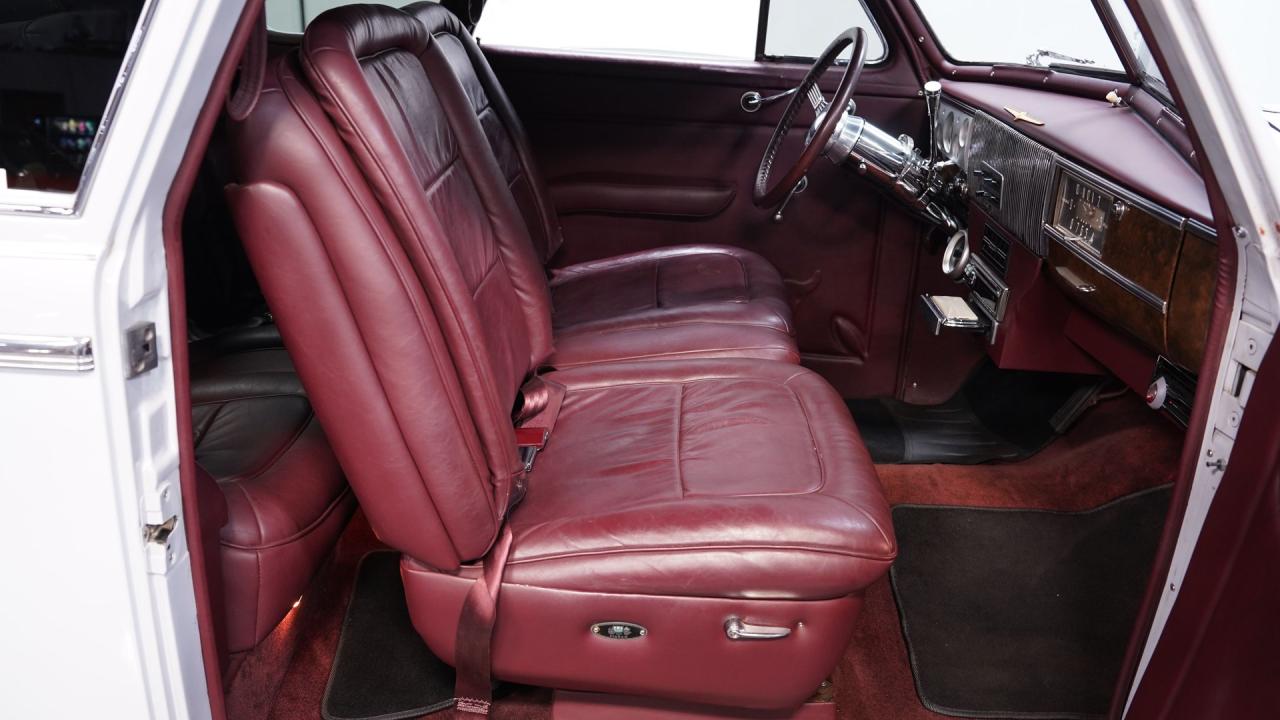 1940 Oldsmobile Series 70 Coupe