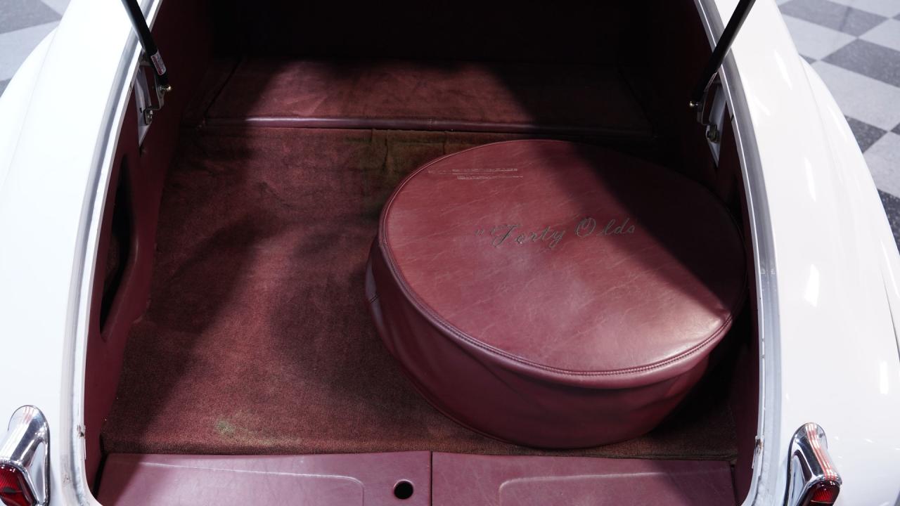 1940 Oldsmobile Series 70 Coupe