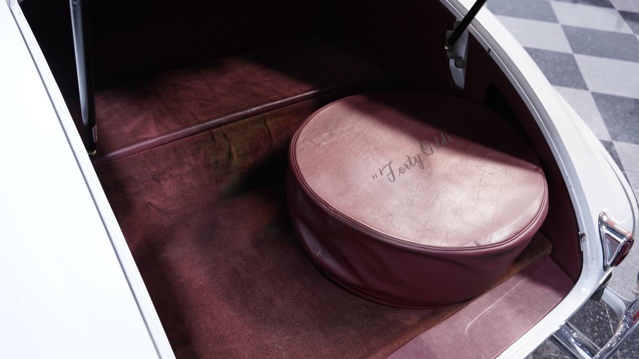 1940 Oldsmobile Series 70 Coupe