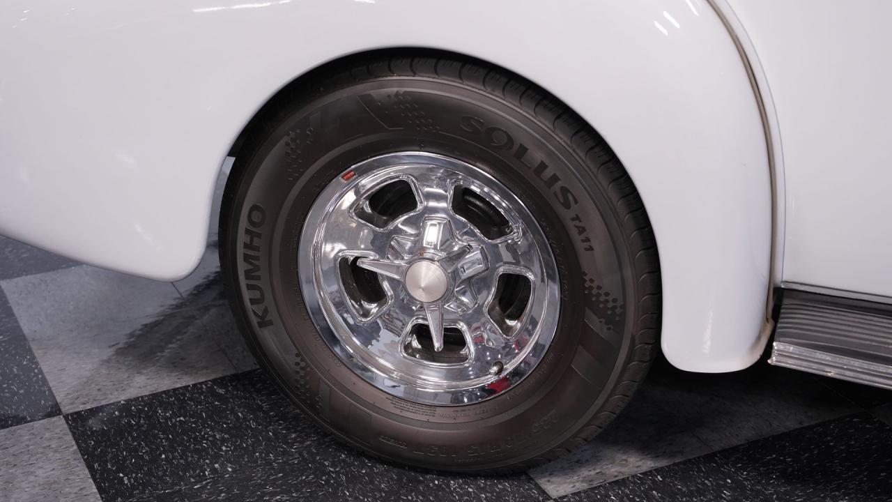 1940 Oldsmobile Series 70 Coupe