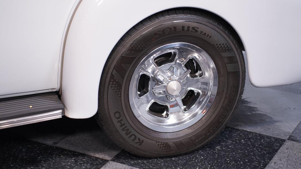 1940 Oldsmobile Series 70 Coupe