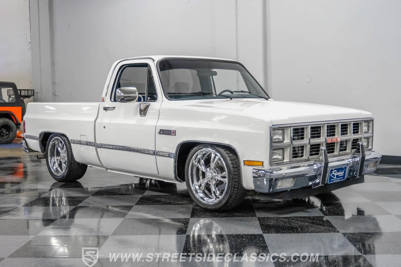 1982 GMC Sierra 1500 Restomod