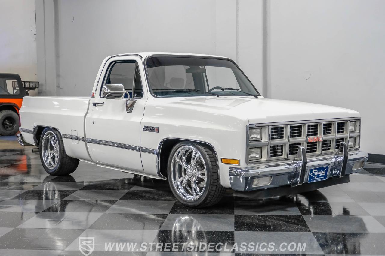 1982 GMC Sierra 1500 Restomod