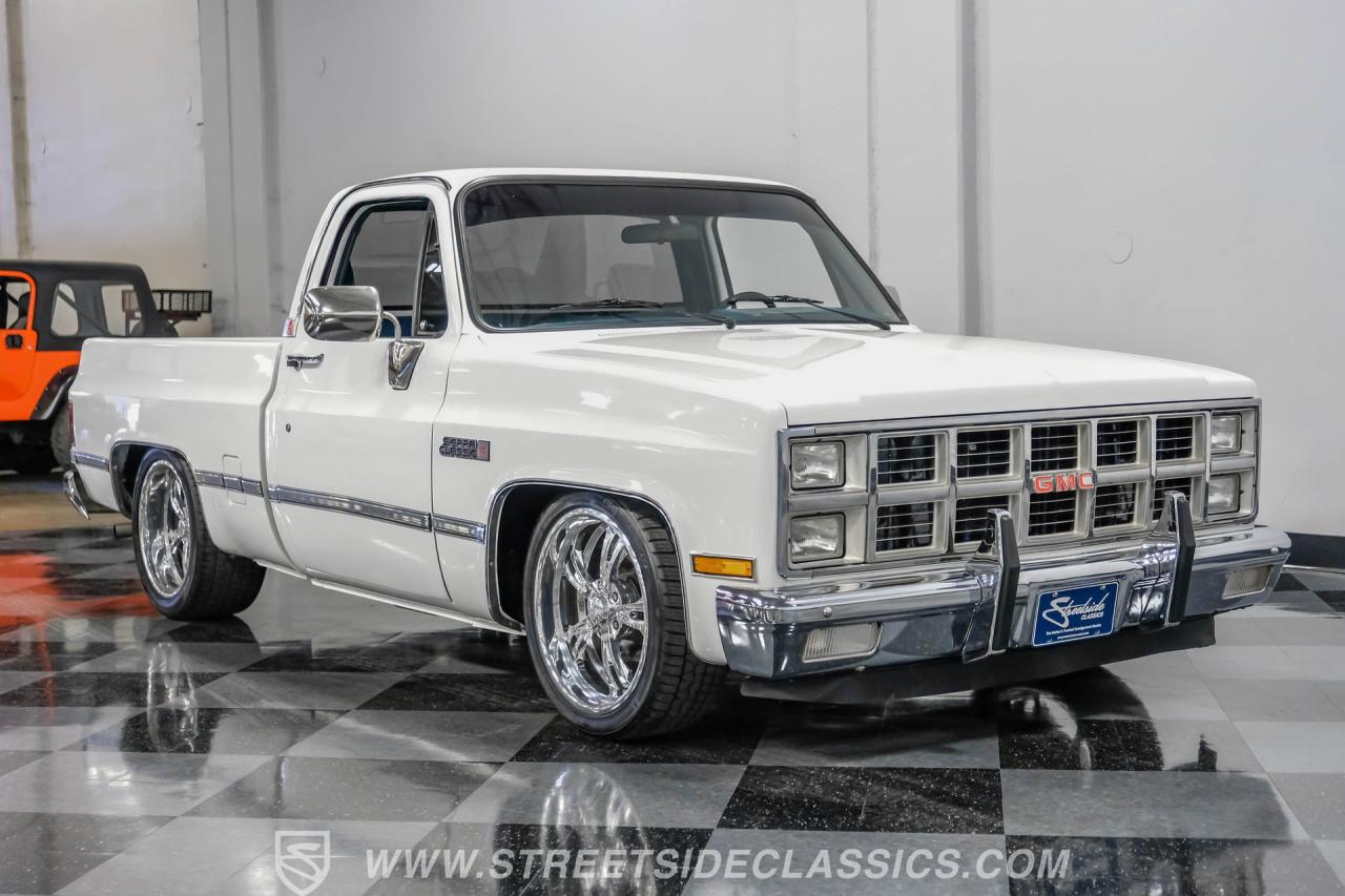1982 GMC Sierra 1500 Restomod