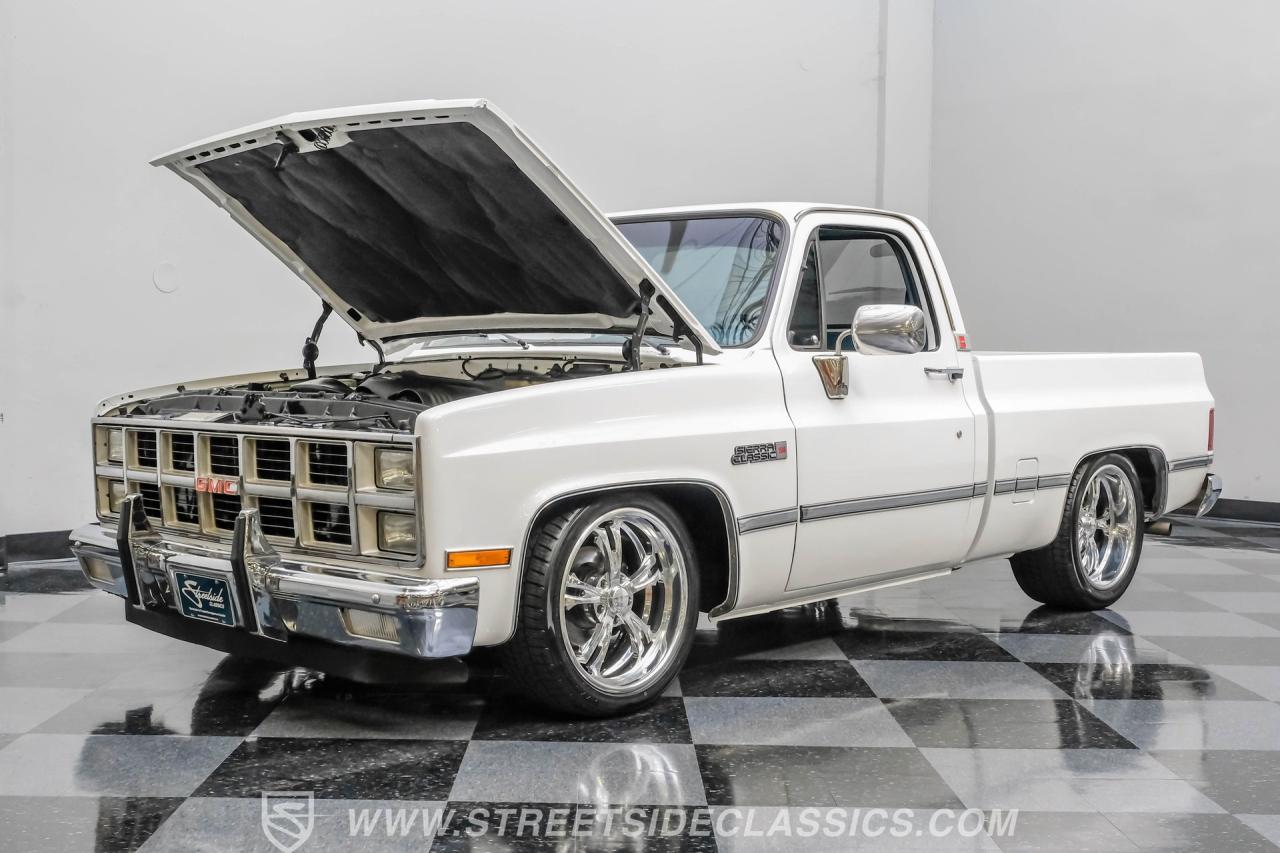 1982 GMC Sierra 1500 Restomod
