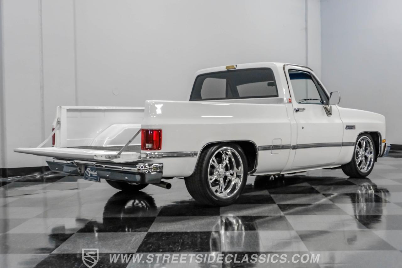 1982 GMC Sierra 1500 Restomod