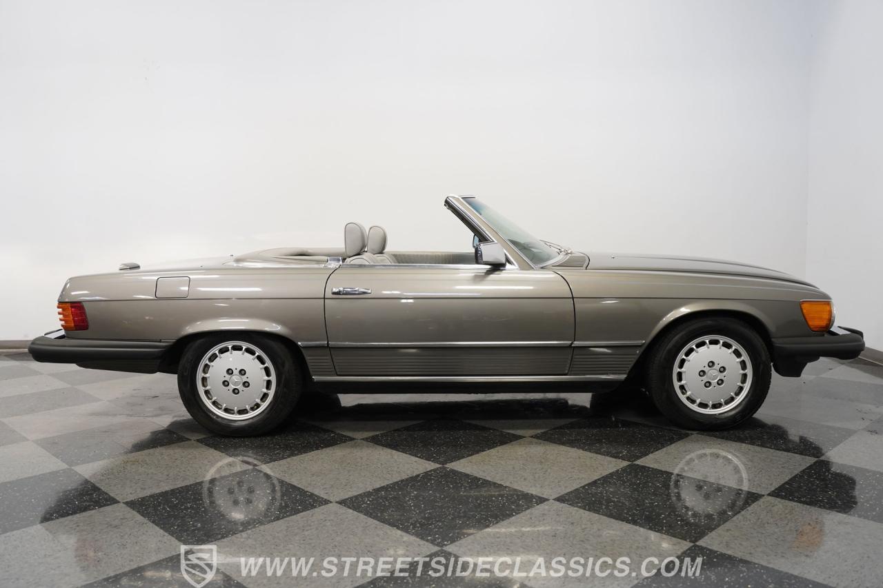 1985 Mercedes - Benz 380