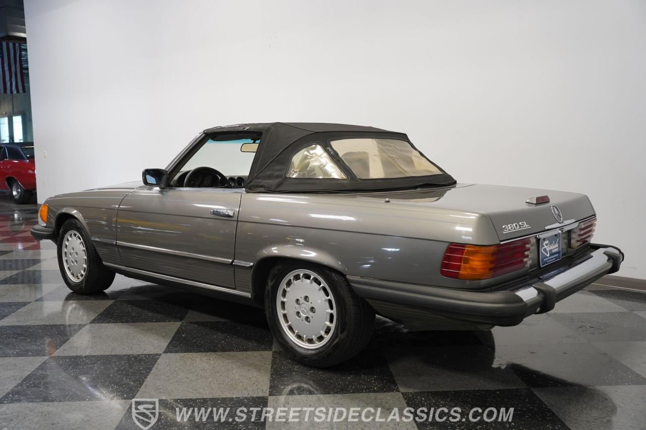 1985 Mercedes - Benz 380
