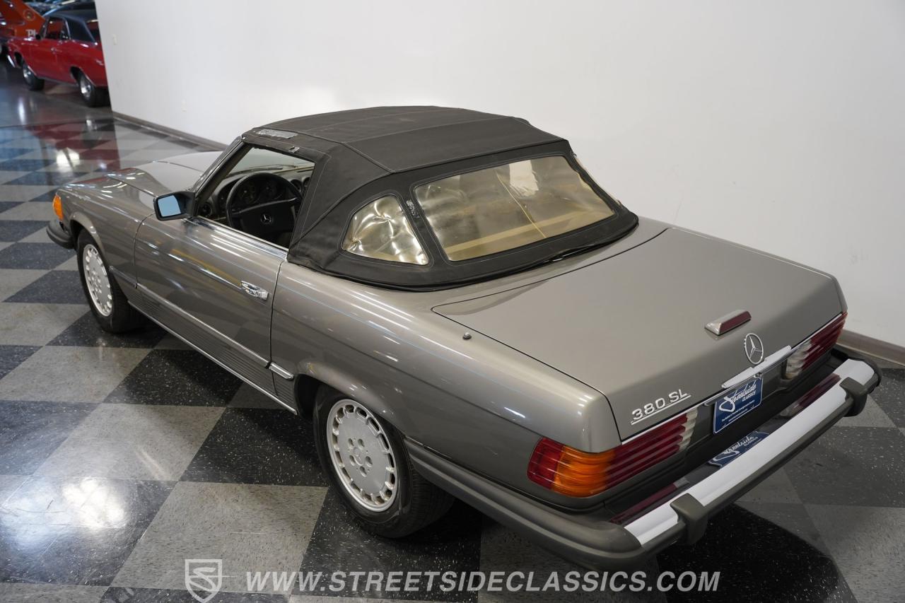 1985 Mercedes - Benz 380