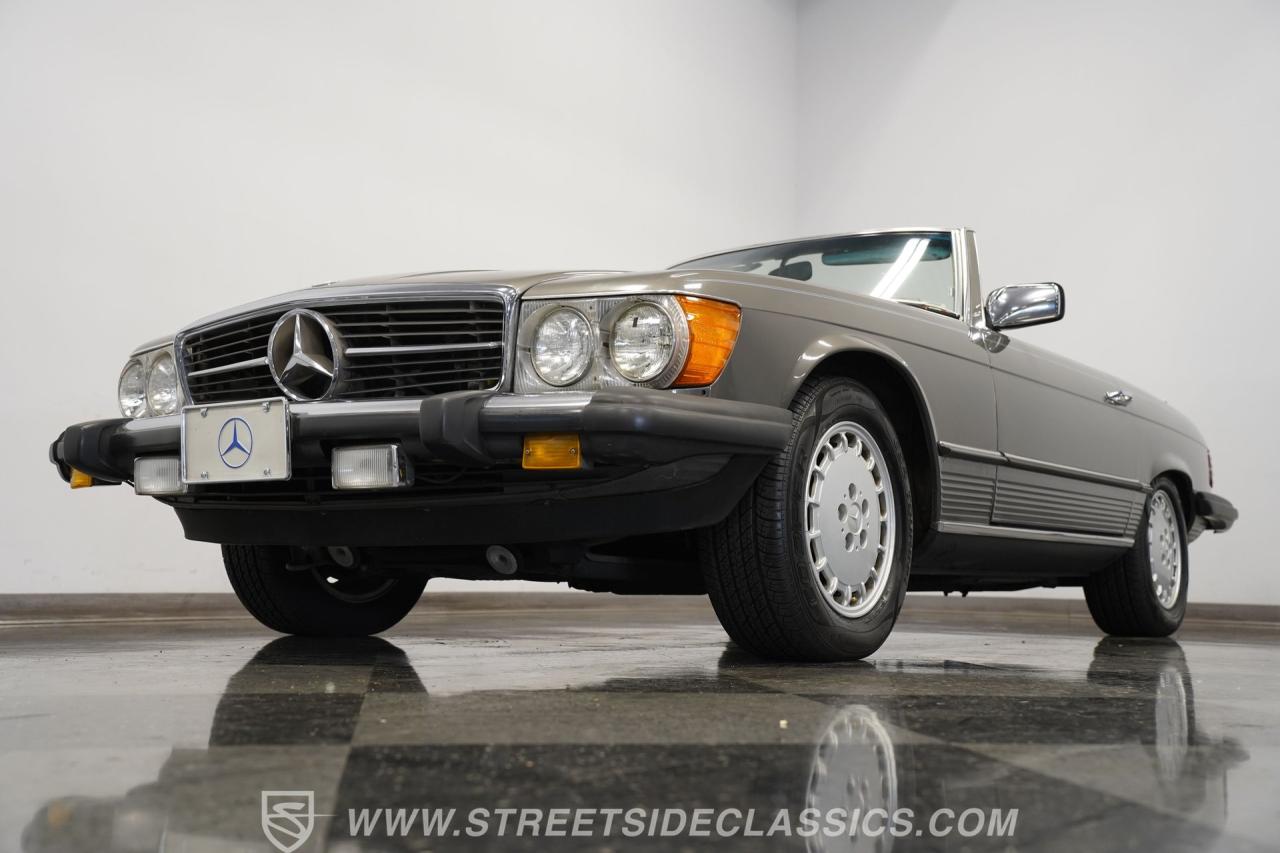1985 Mercedes - Benz 380