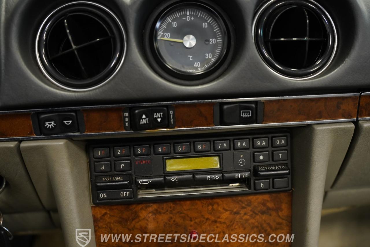 1985 Mercedes - Benz 380