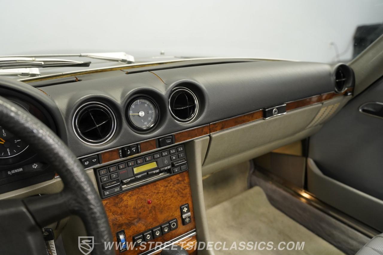 1985 Mercedes - Benz 380