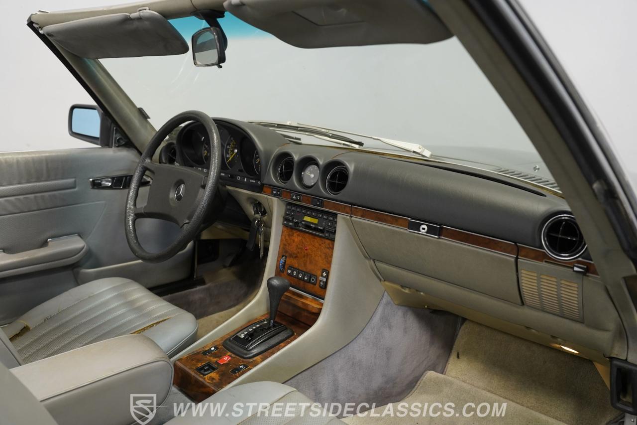1985 Mercedes - Benz 380