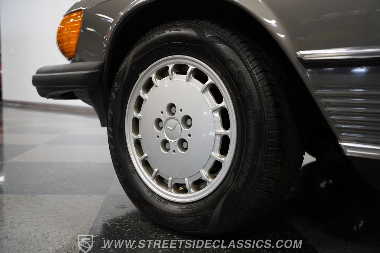 1985 Mercedes - Benz 380