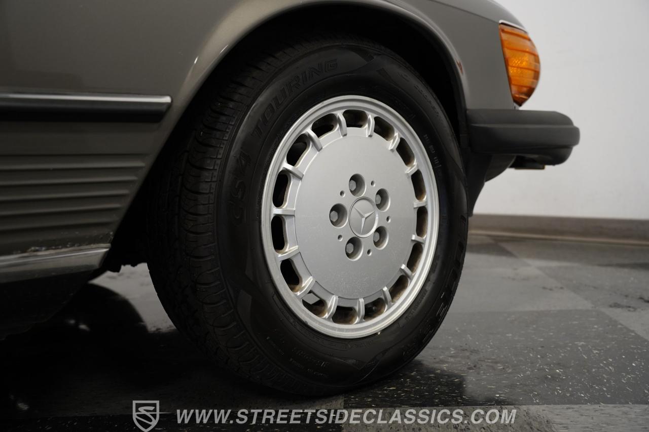 1985 Mercedes - Benz 380