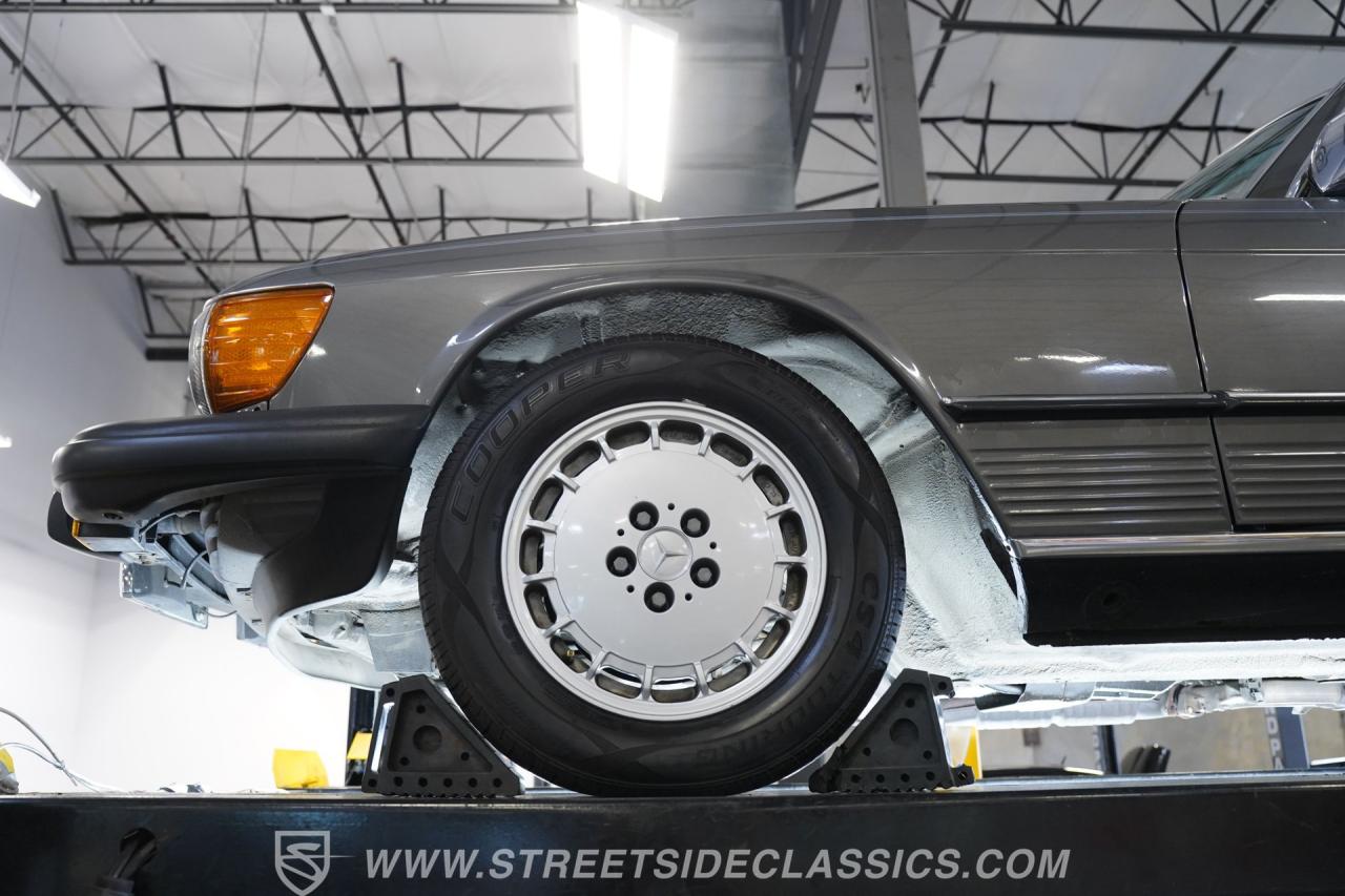 1985 Mercedes - Benz 380