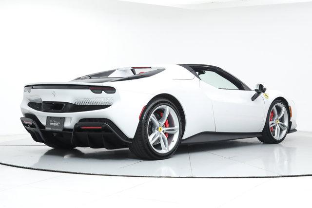 2024 Ferrari 296 GTS