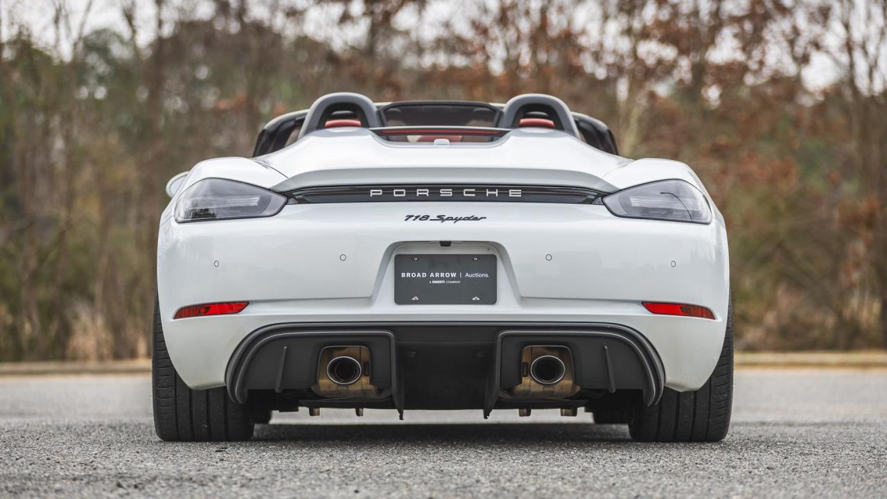 2021 Porsche 718 Spyder