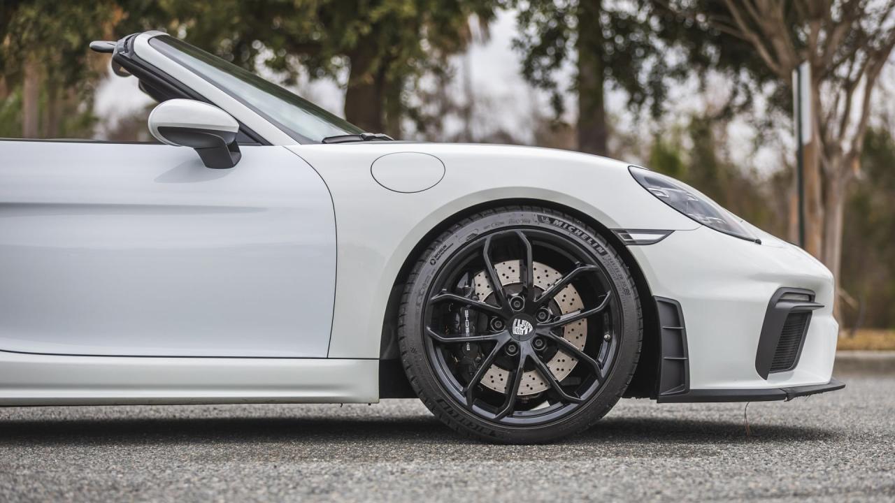 2021 Porsche 718 Spyder