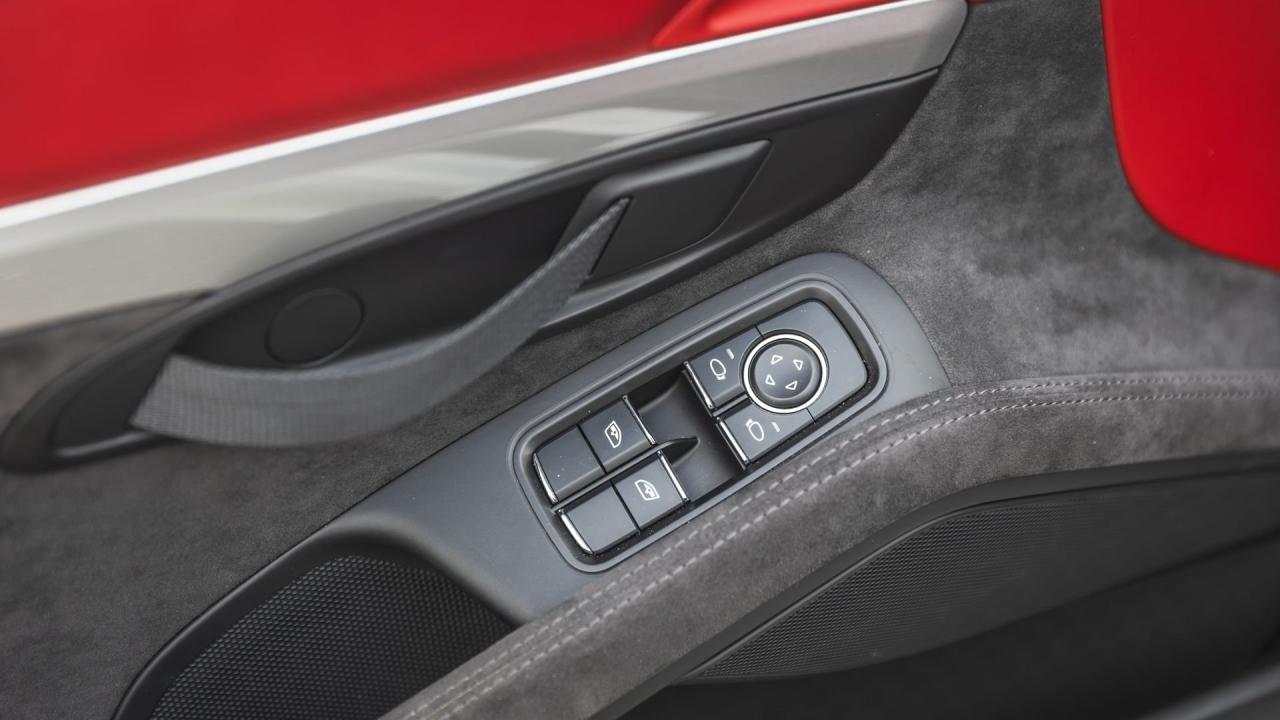 2021 Porsche 718 Spyder