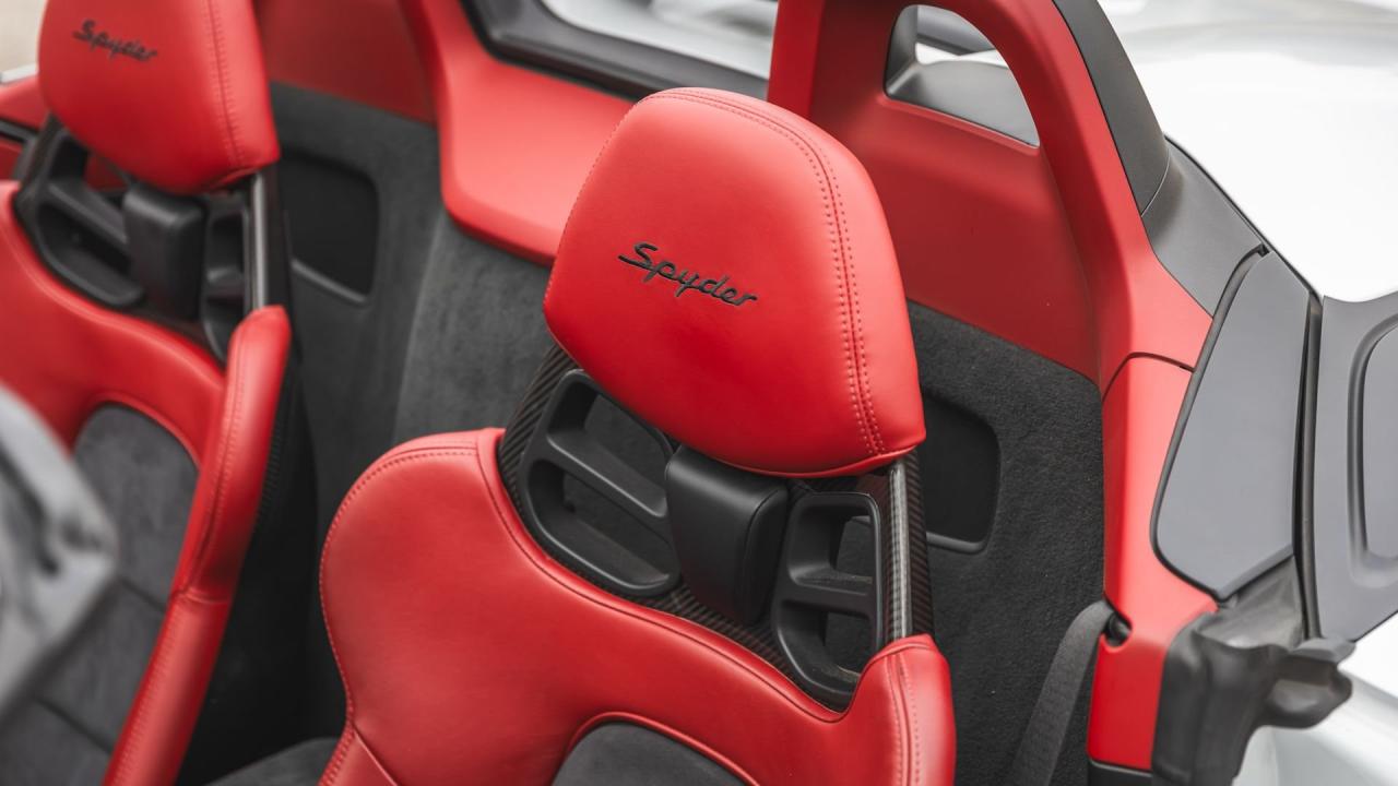 2021 Porsche 718 Spyder