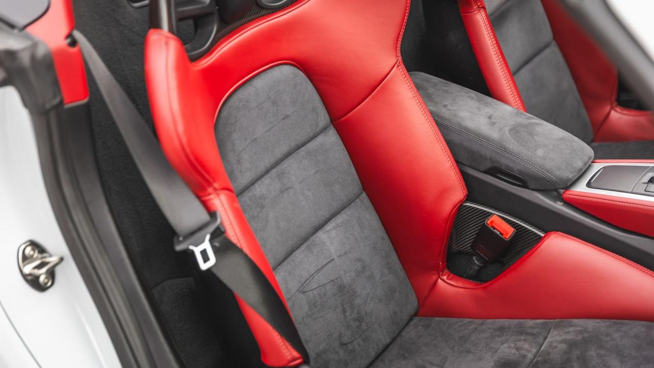 2021 Porsche 718 Spyder