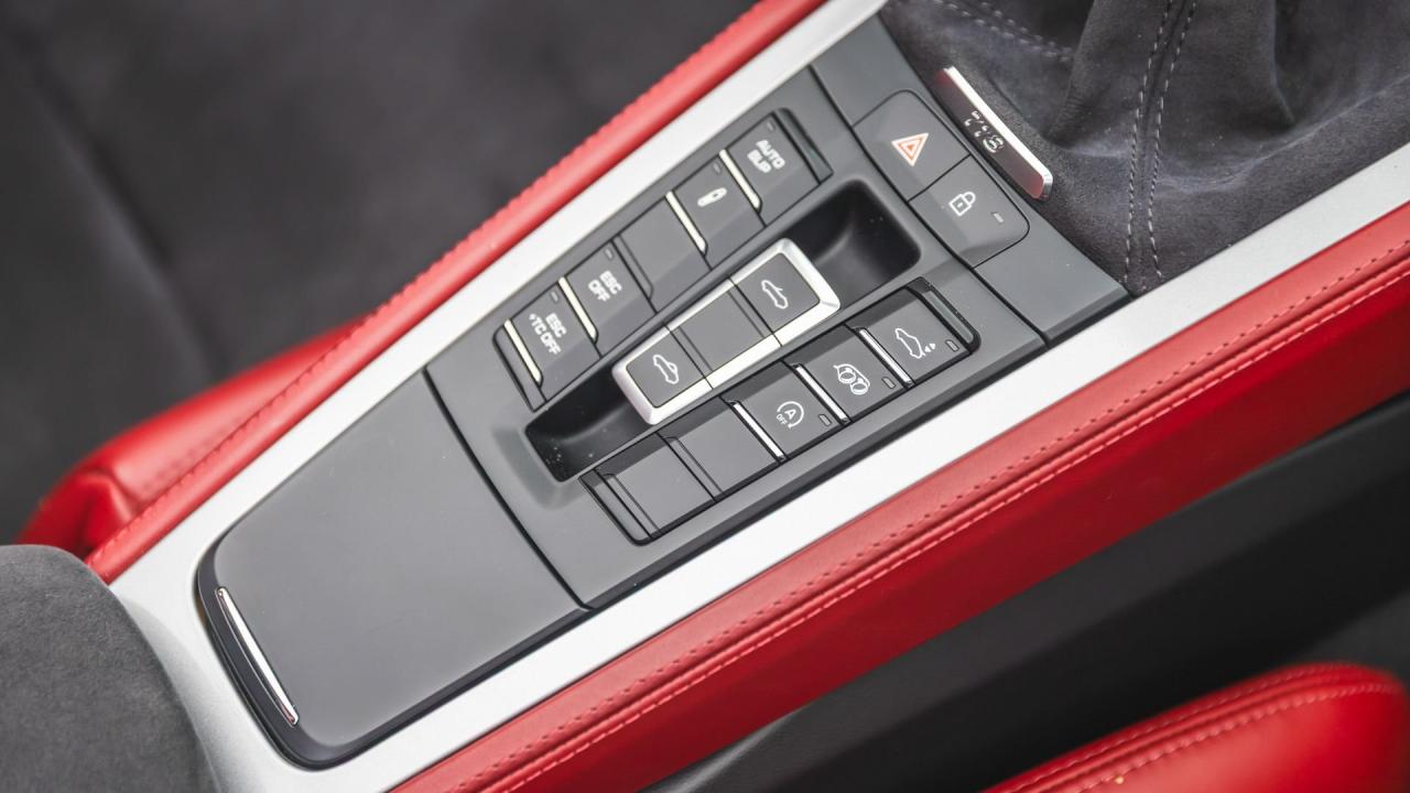 2021 Porsche 718 Spyder