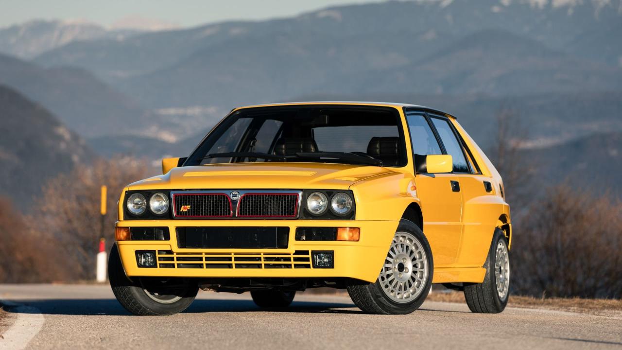 1992 Lancia Delta HF Integrale Evoluzione &ldquo;Giallo Ferrari&rdquo;