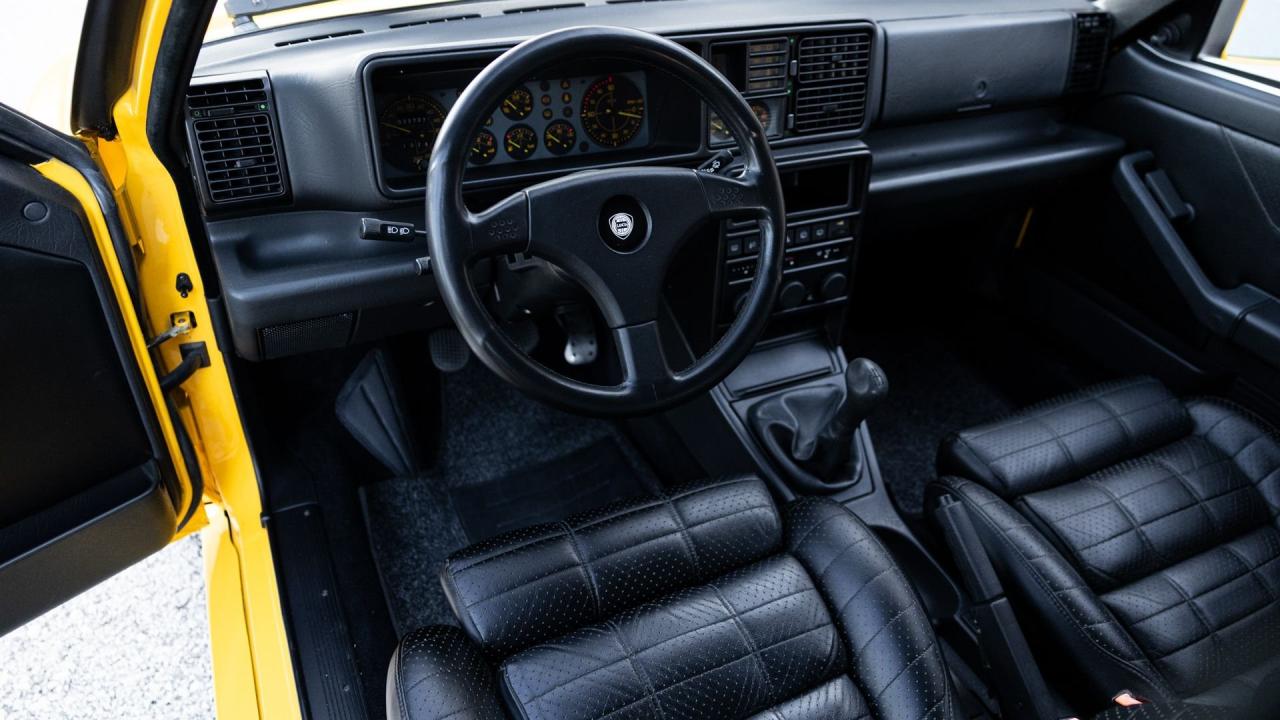 1992 Lancia Delta HF Integrale Evoluzione &ldquo;Giallo Ferrari&rdquo;