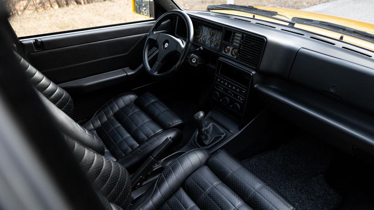 1992 Lancia Delta HF Integrale Evoluzione &ldquo;Giallo Ferrari&rdquo;