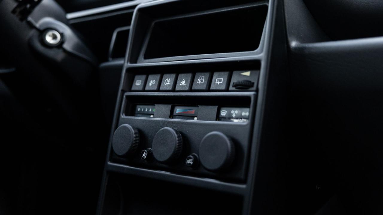 1992 Lancia Delta HF Integrale Evoluzione &ldquo;Giallo Ferrari&rdquo;