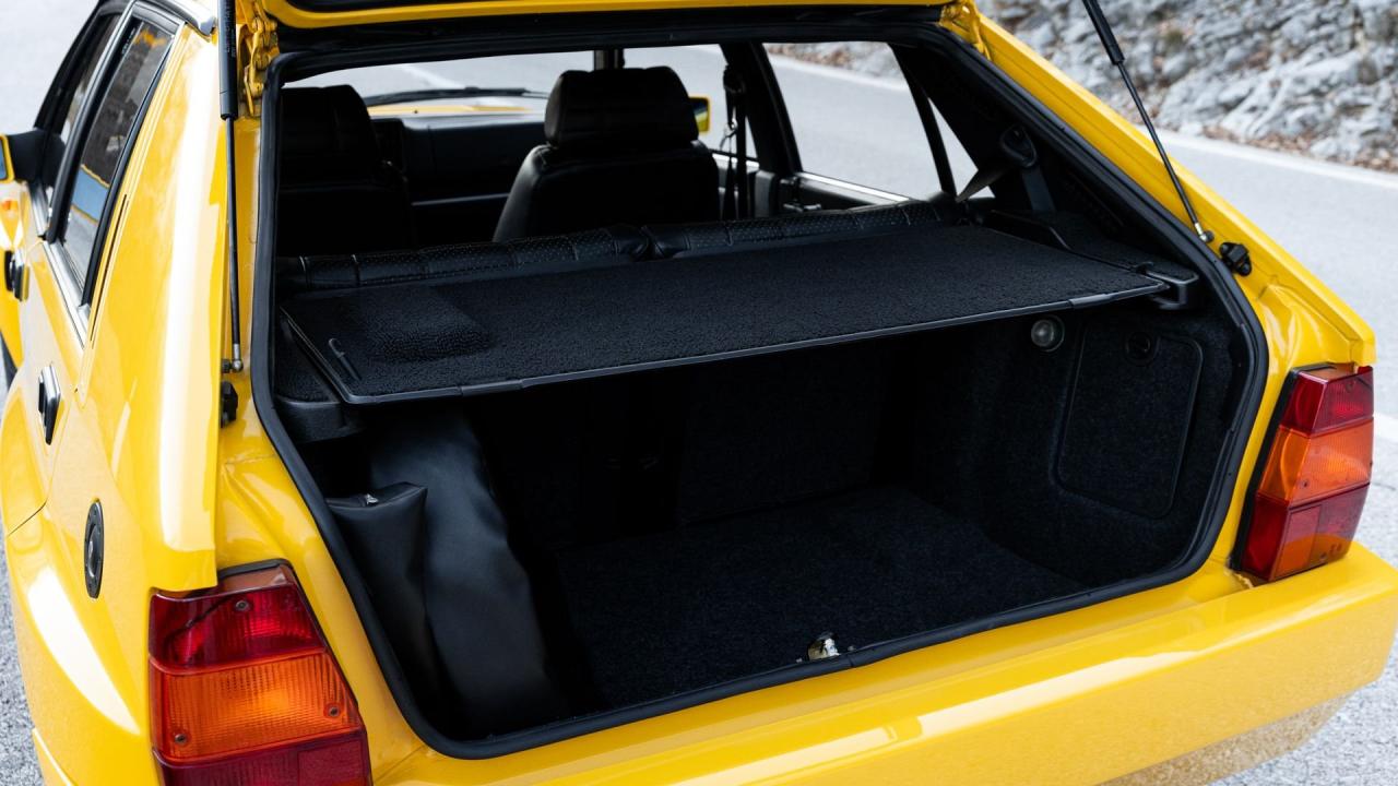 1992 Lancia Delta HF Integrale Evoluzione &ldquo;Giallo Ferrari&rdquo;