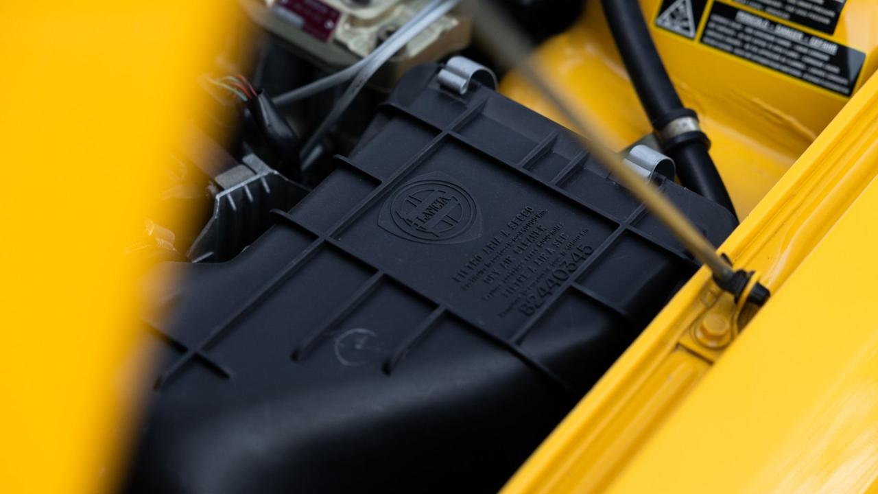 1992 Lancia Delta HF Integrale Evoluzione &ldquo;Giallo Ferrari&rdquo;