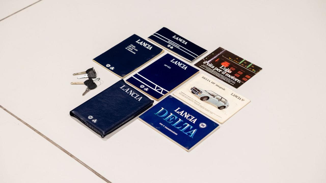 1992 Lancia Delta HF Integrale Evoluzione &ldquo;Giallo Ferrari&rdquo;