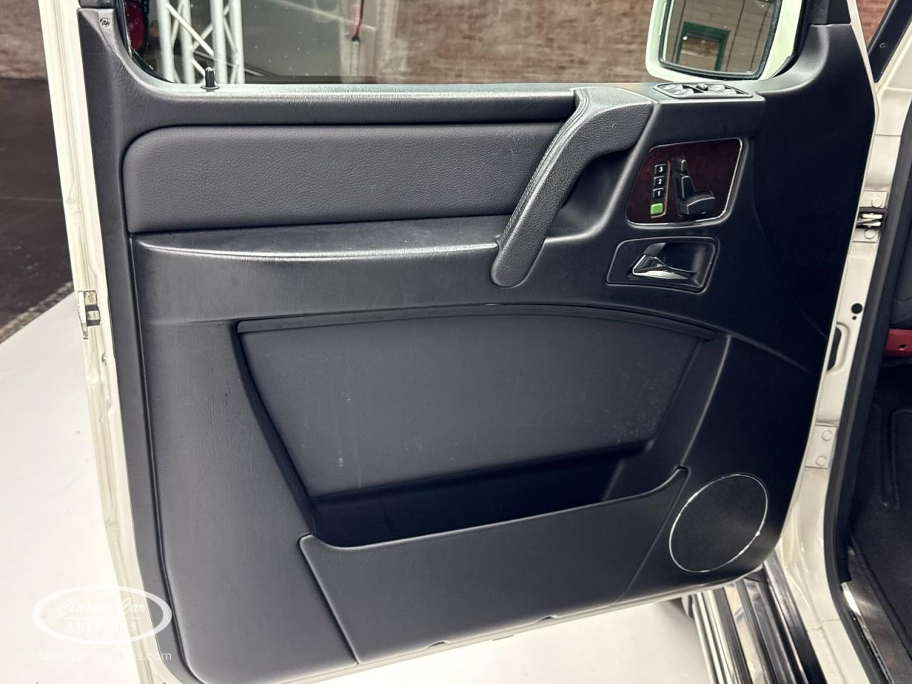 2011 Mercedes - Benz G55