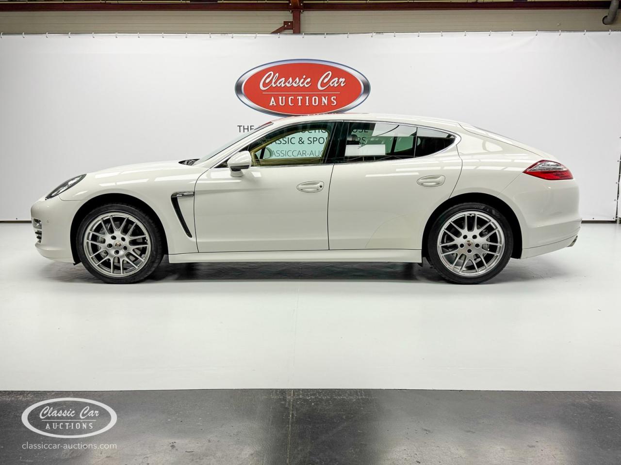 2011 Porsche Panamera