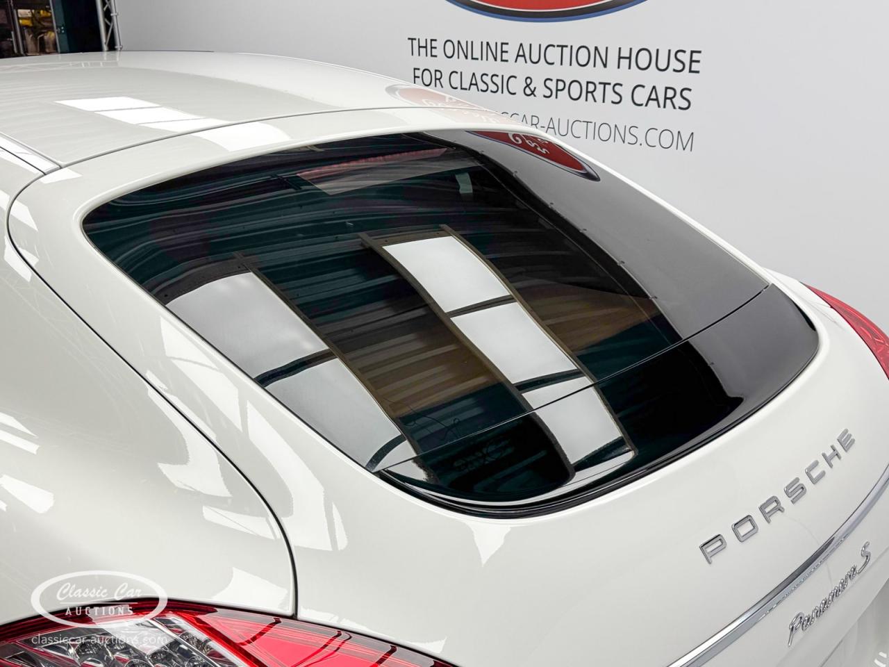 2011 Porsche Panamera